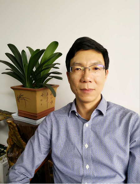 戴建华