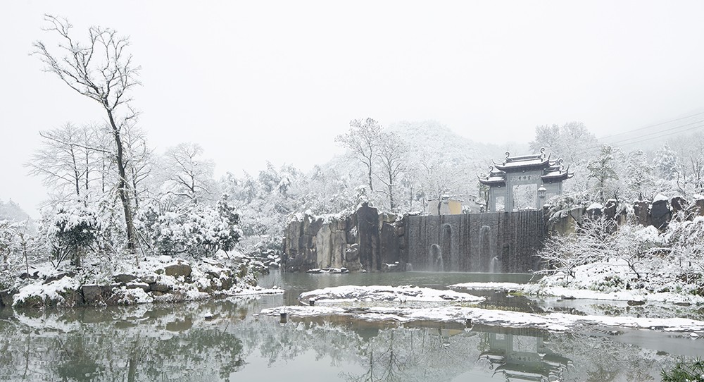 1566805783400410.jpg 替换最后的雪景图(入口区跌水) 2.jpg