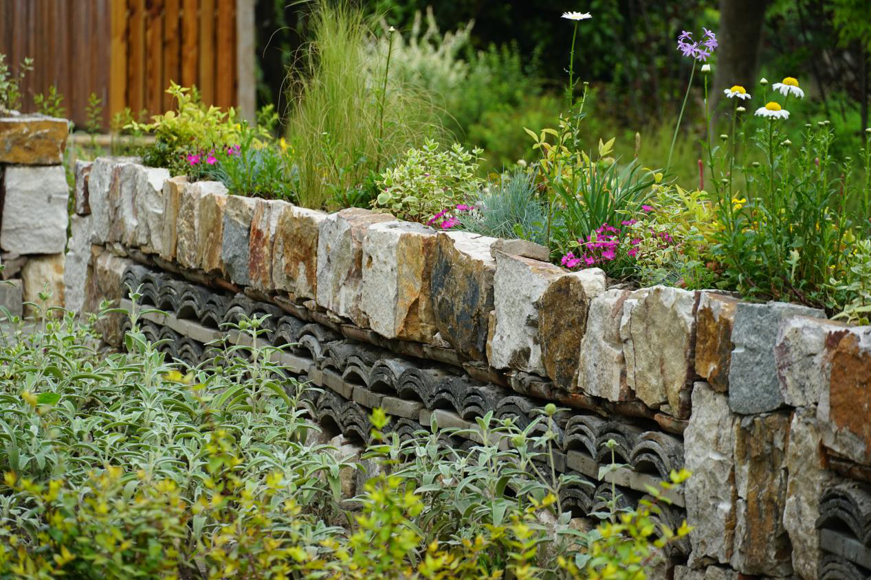 1566806869101727.png 1566806869101727.png