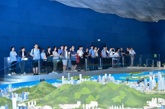 1566873773648919.jpg 4.jpg