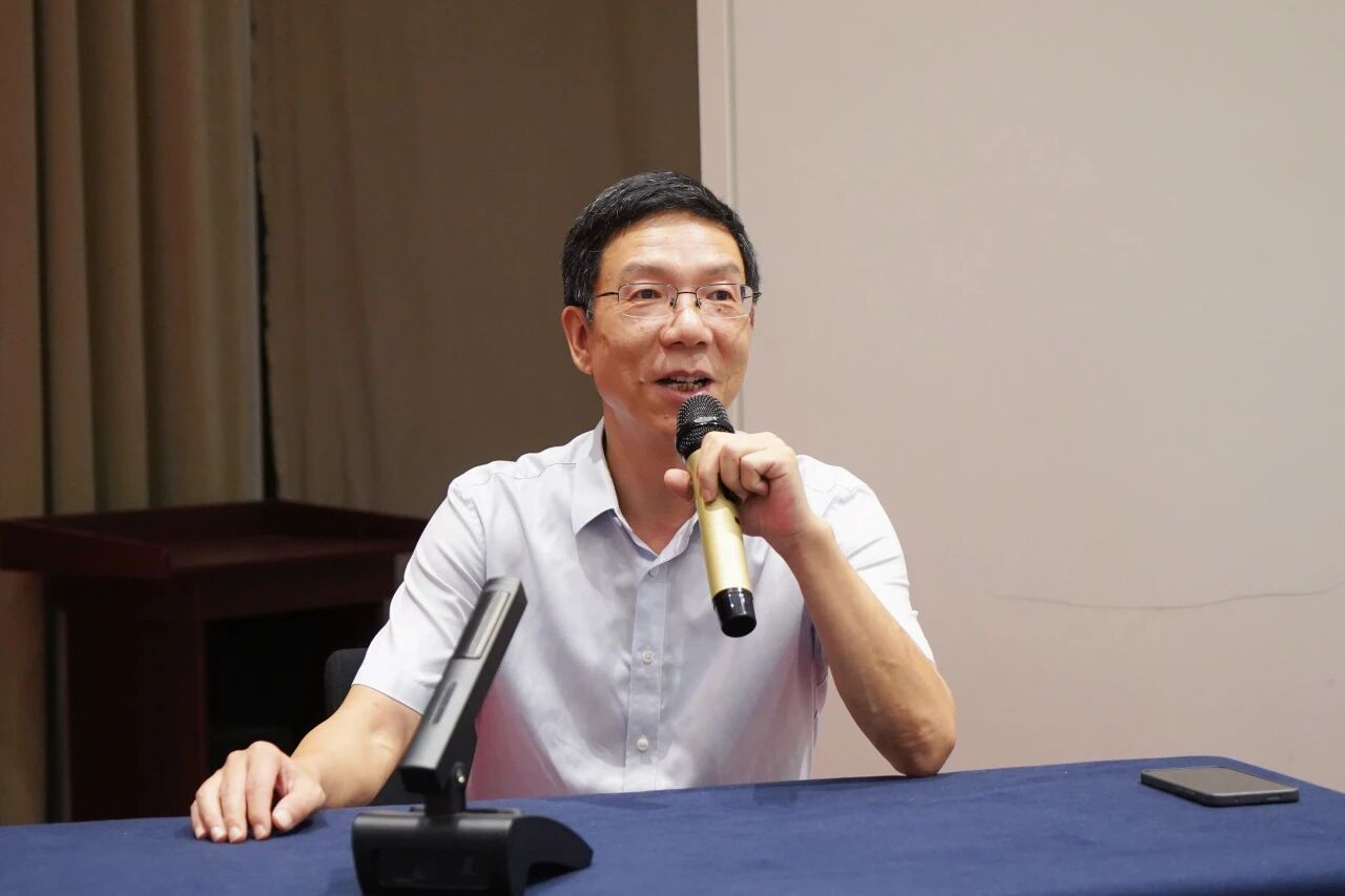 微信图片_2025-09-30_145406_161.jpg