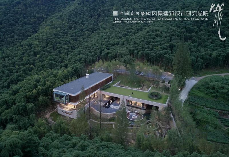 图 1
